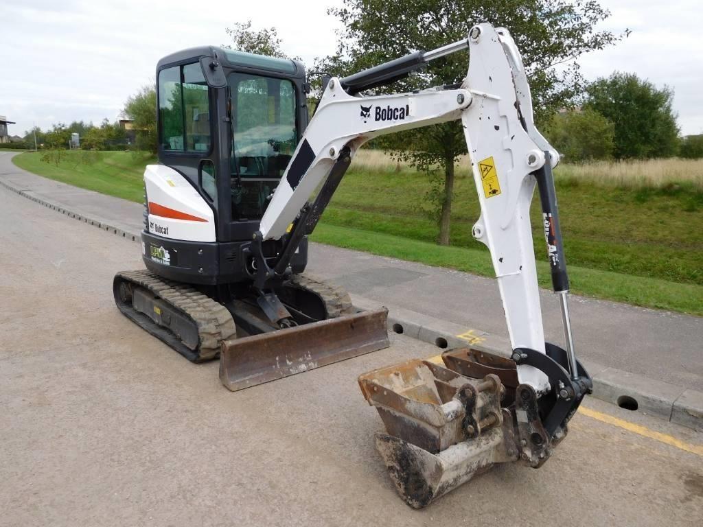 2013-Bobcat-E26