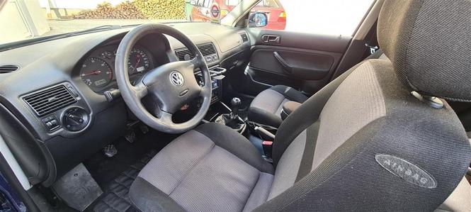 Golf 4