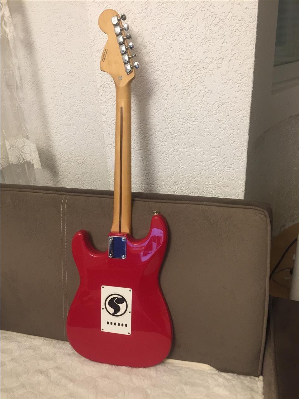 GITARE---ELEKTRIKE