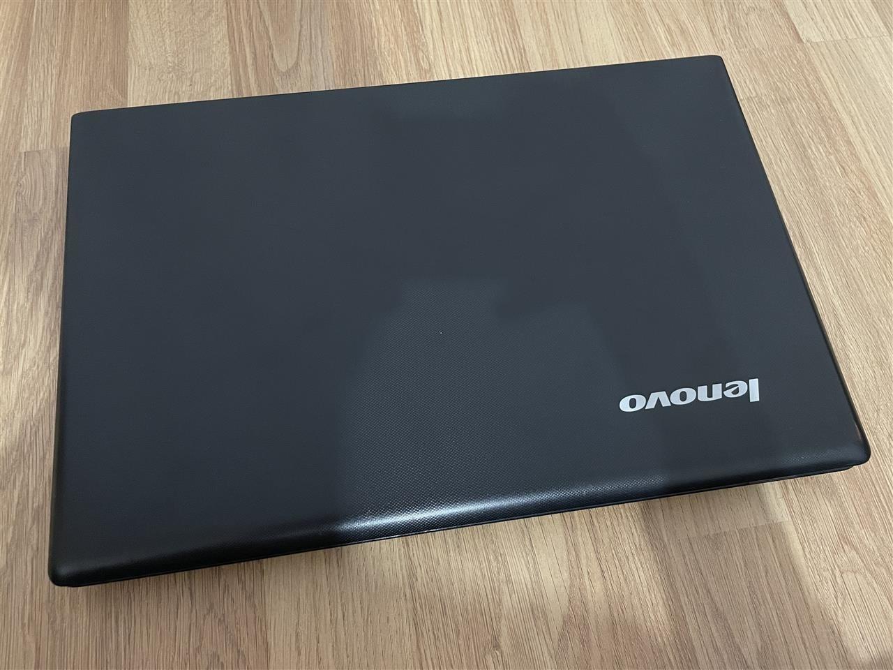 LENOVO-