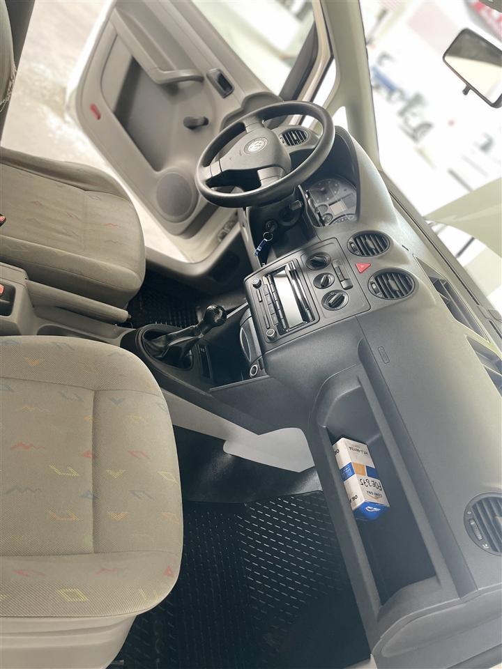 VW-Caddy
