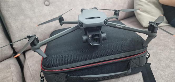  Dronë Mavic 3