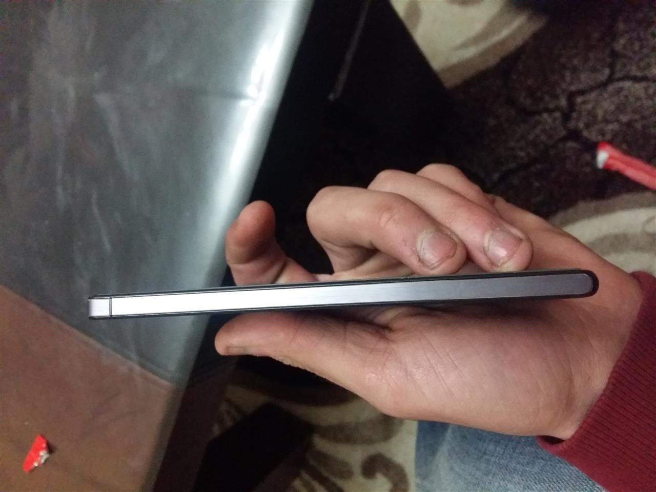 -Huawei-P7