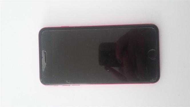 Iphone 8Plus red