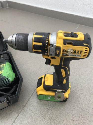 Dewalt aku 