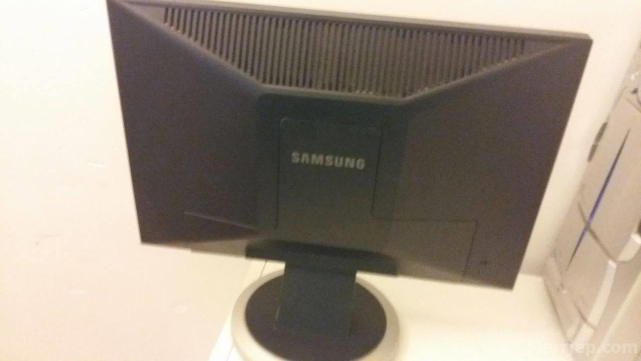 monitor lcd samsung syncmaster 923nw