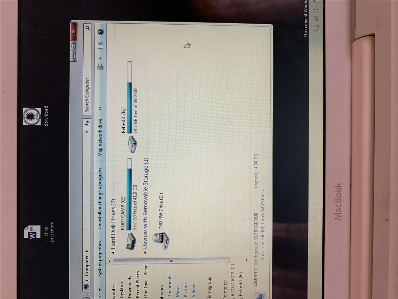 Shitet-Macbook-