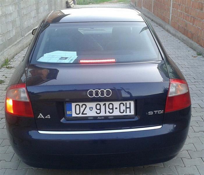 Audi-A4
