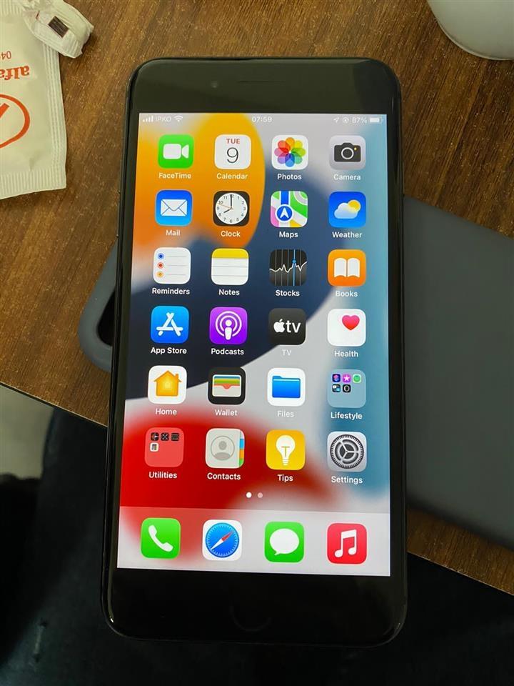 Iphone-8+