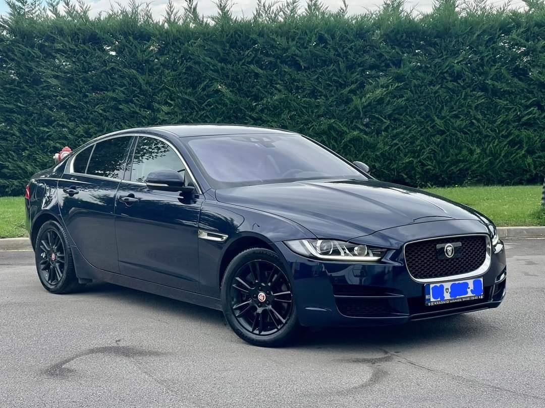 Jaguar-XE-
