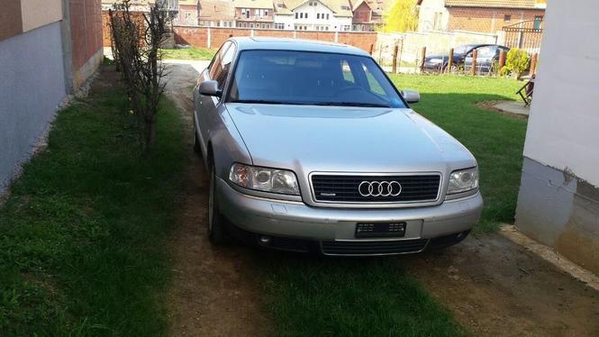 Audi A8 -99 