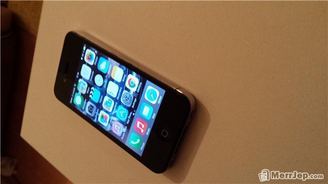 iPhone 4