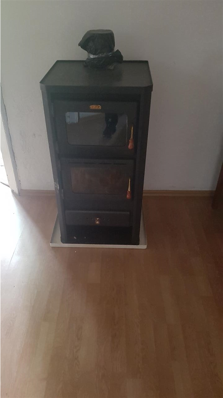 Kamin-prity