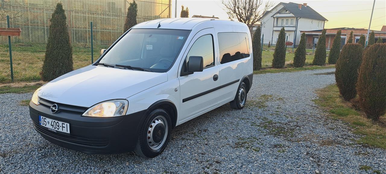 Opel-combo-1-7-dti-