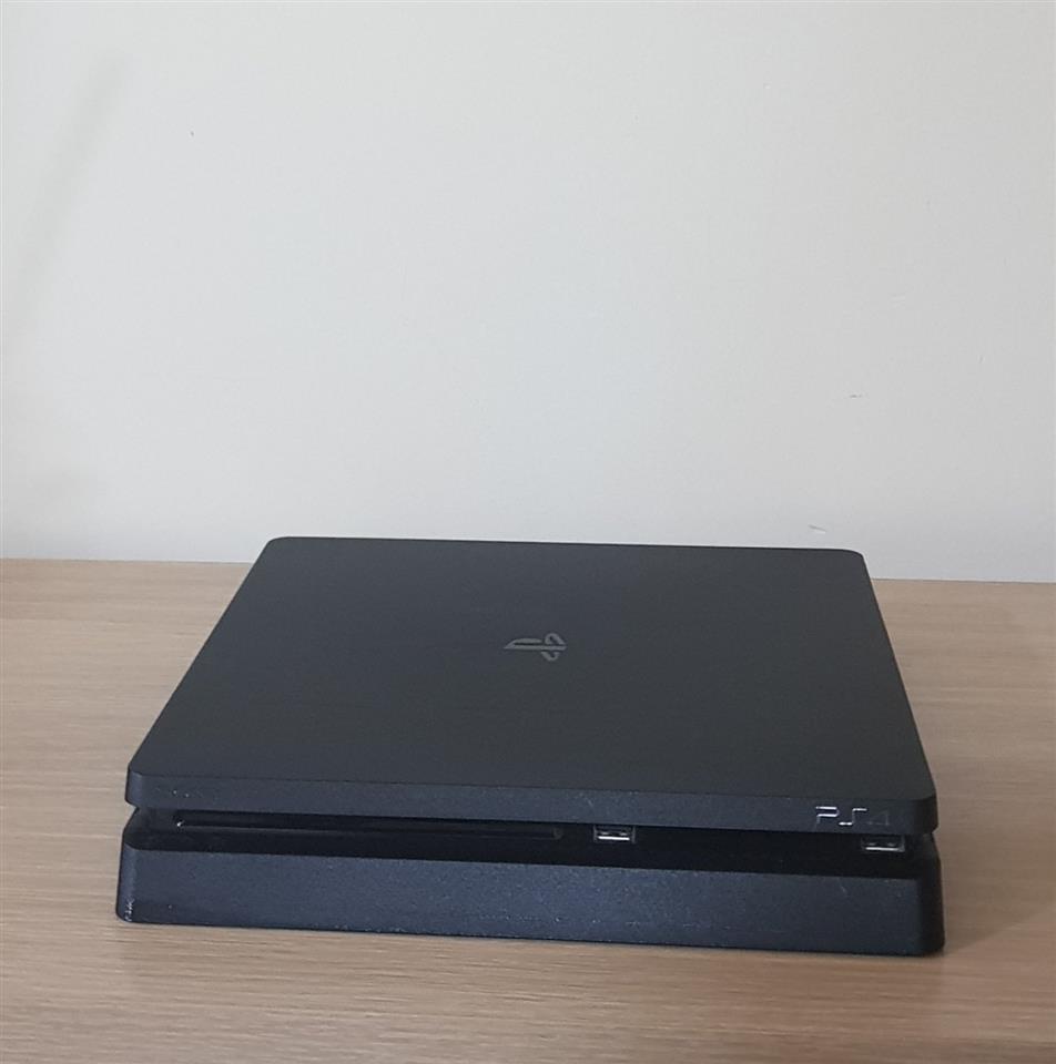 PS4-slim-