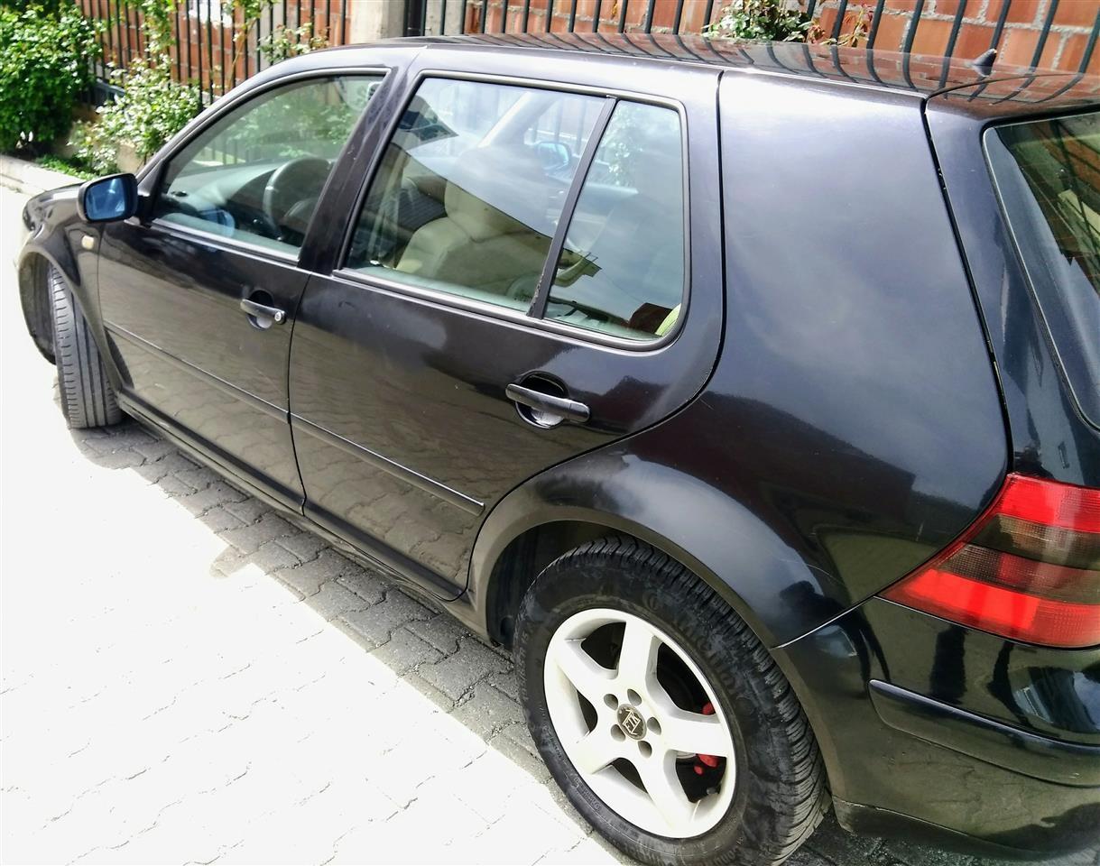 VW-GOLF-4
