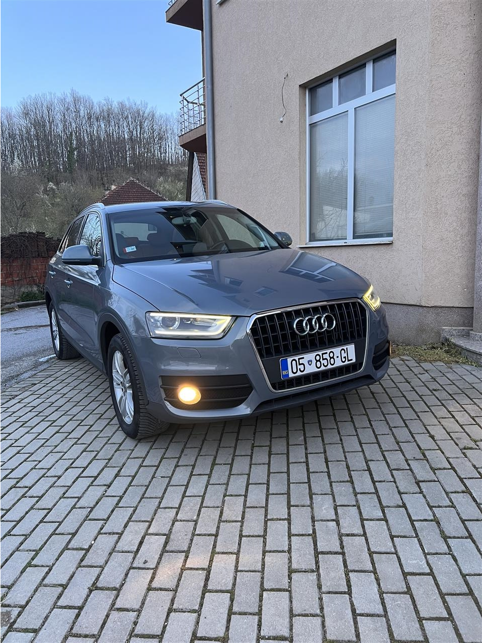 Audi-Q3