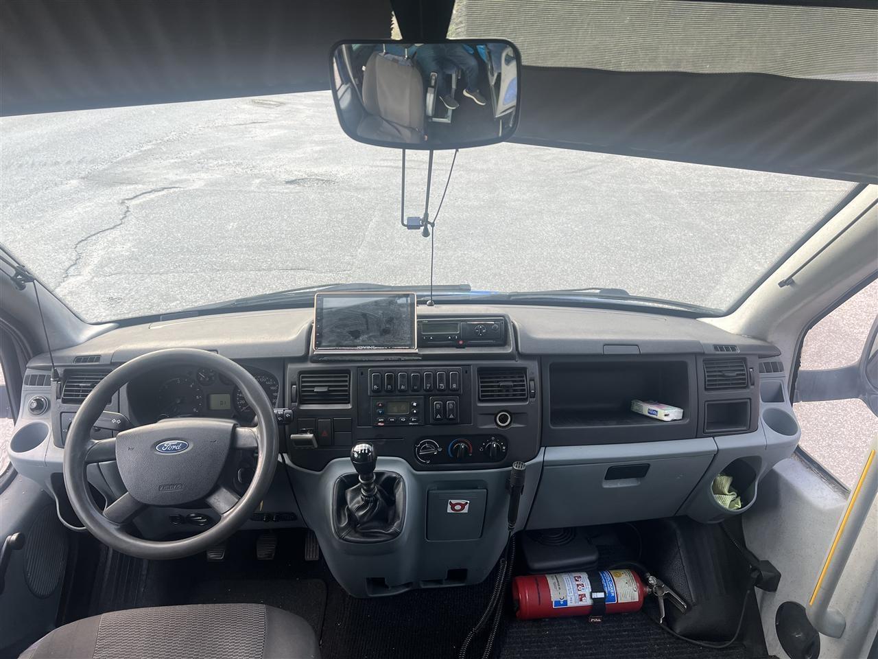 minibus-ford