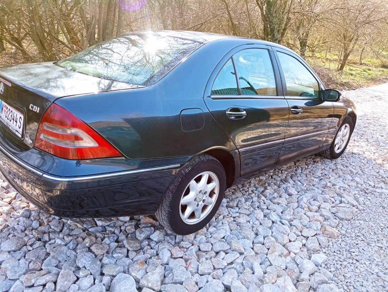Mercedes