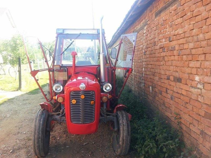 Traktor-IMT539