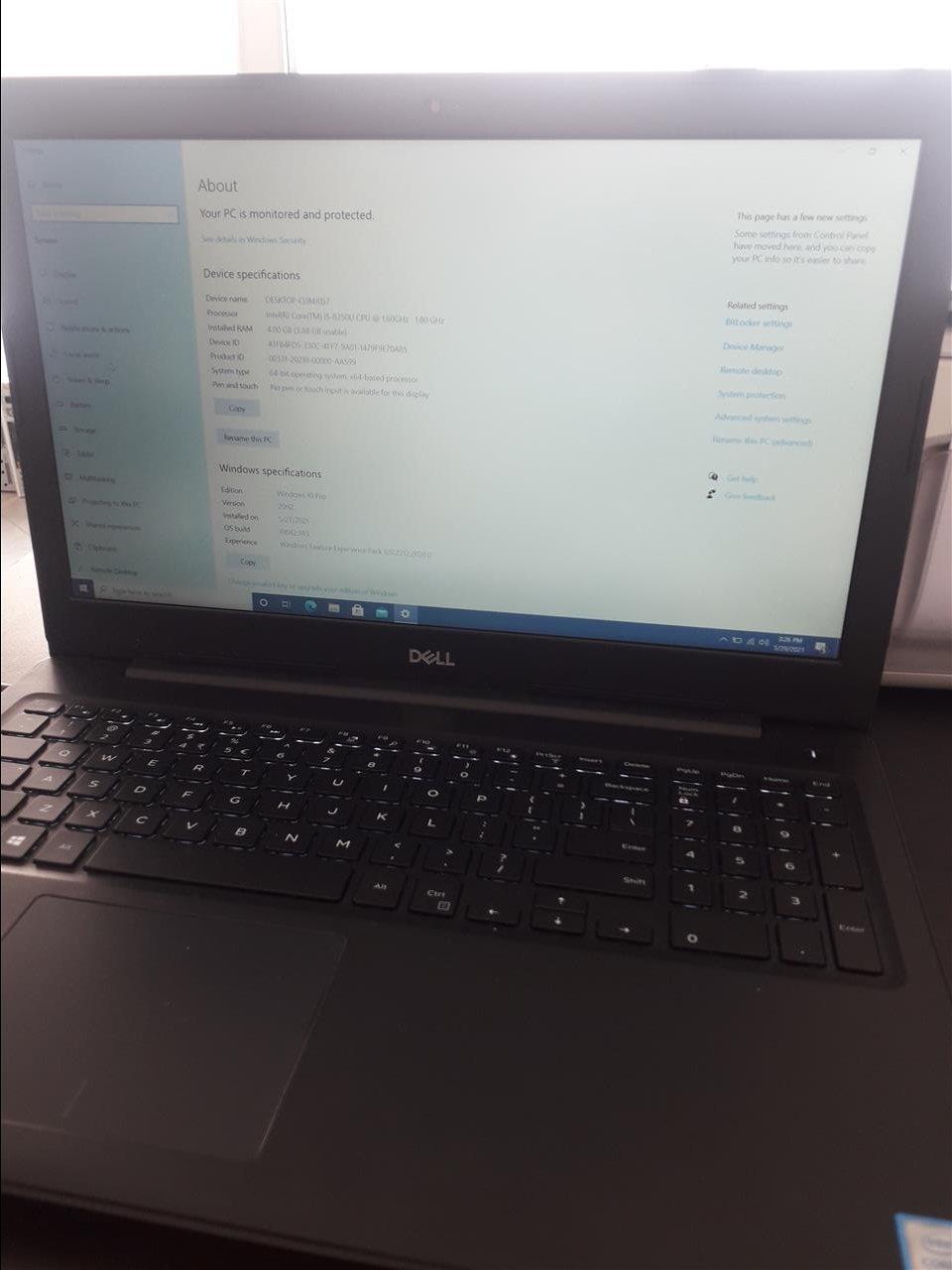 Shitet-laptopi