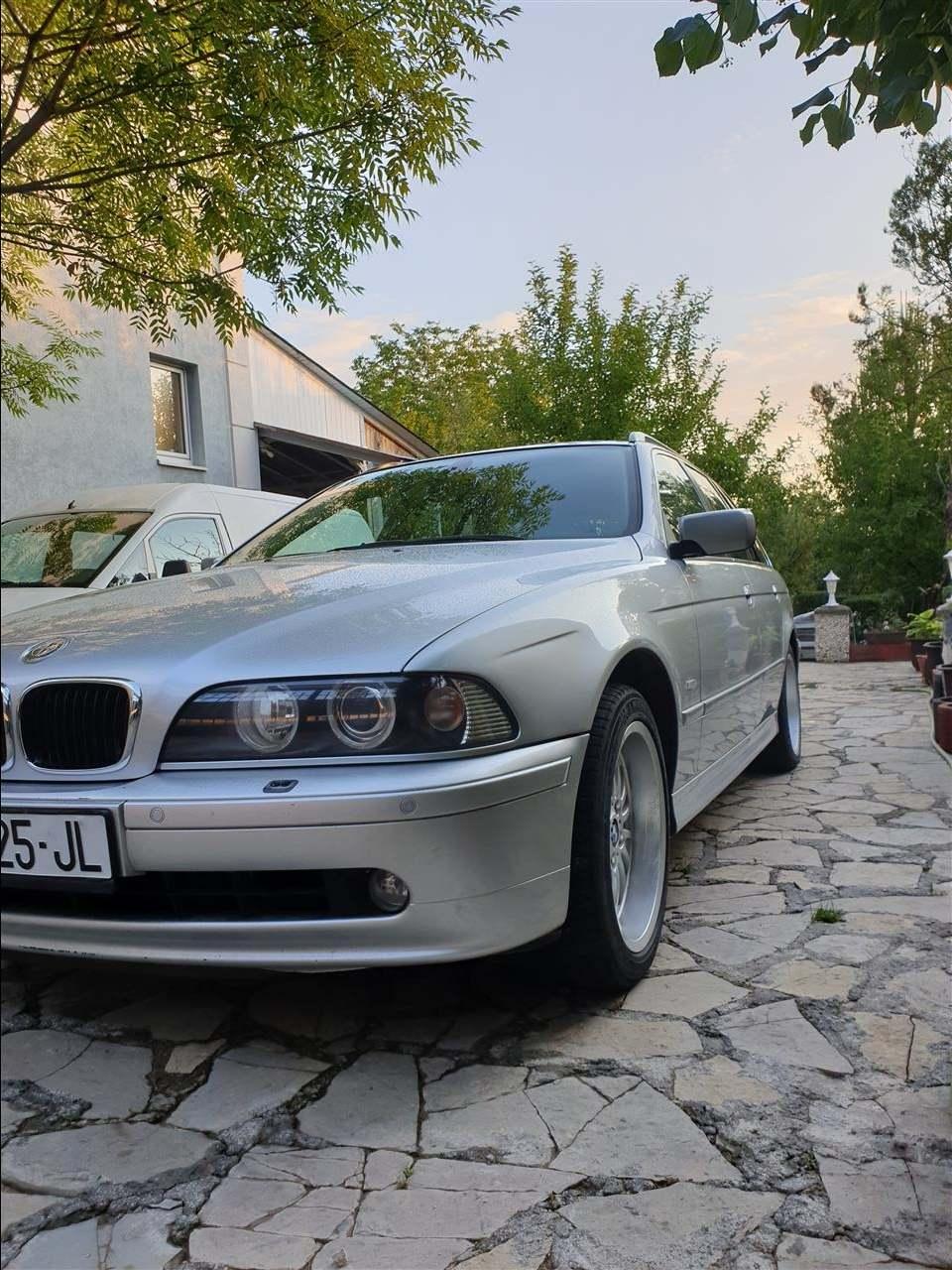 BMW-220