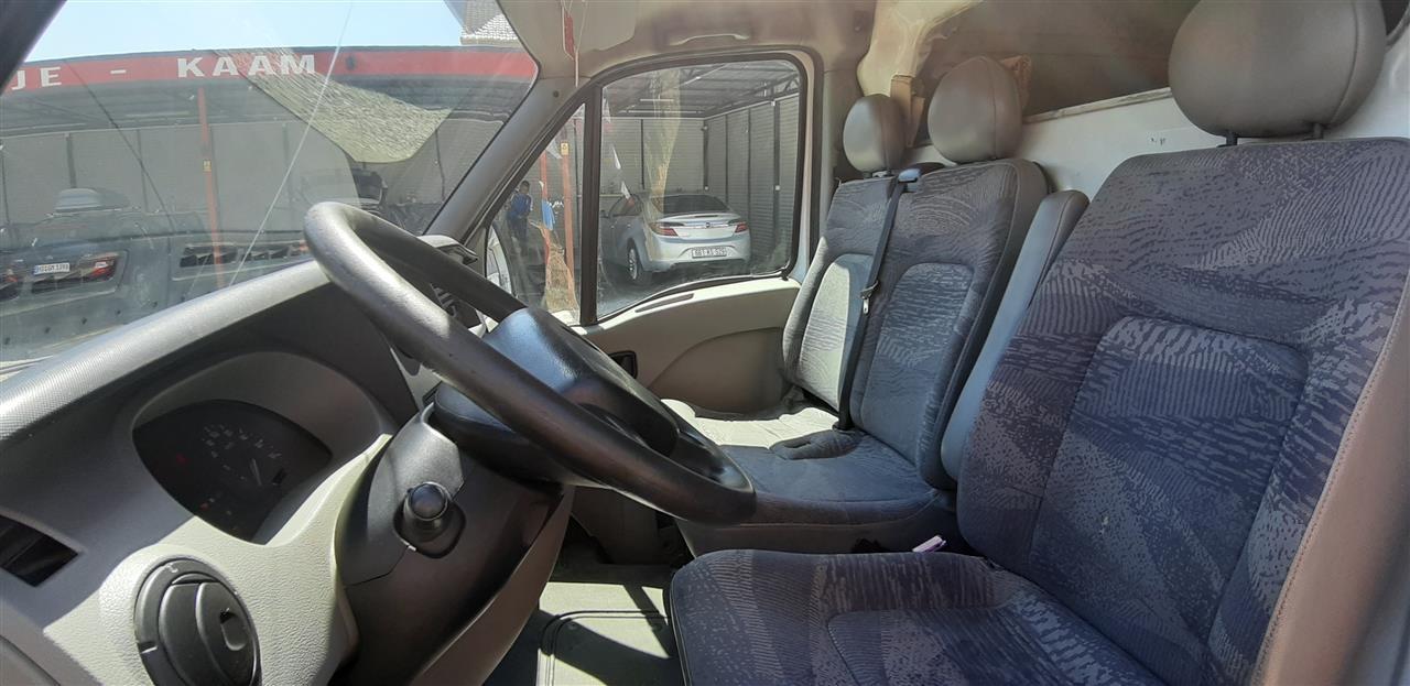 Renault-Master