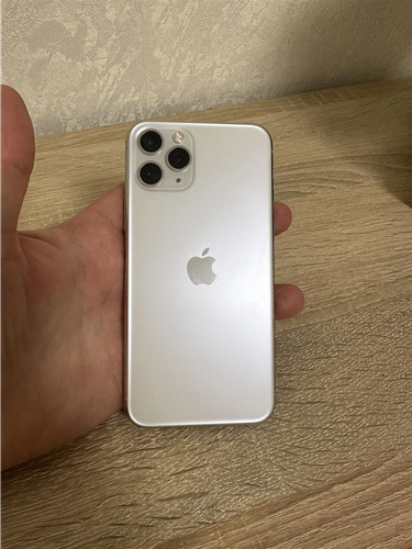 Iphone 11 pro CE