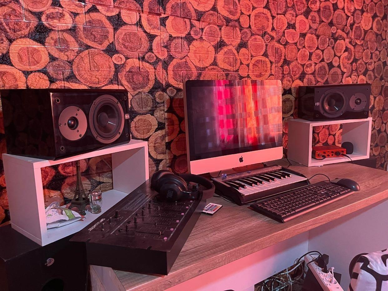Shitet-studio