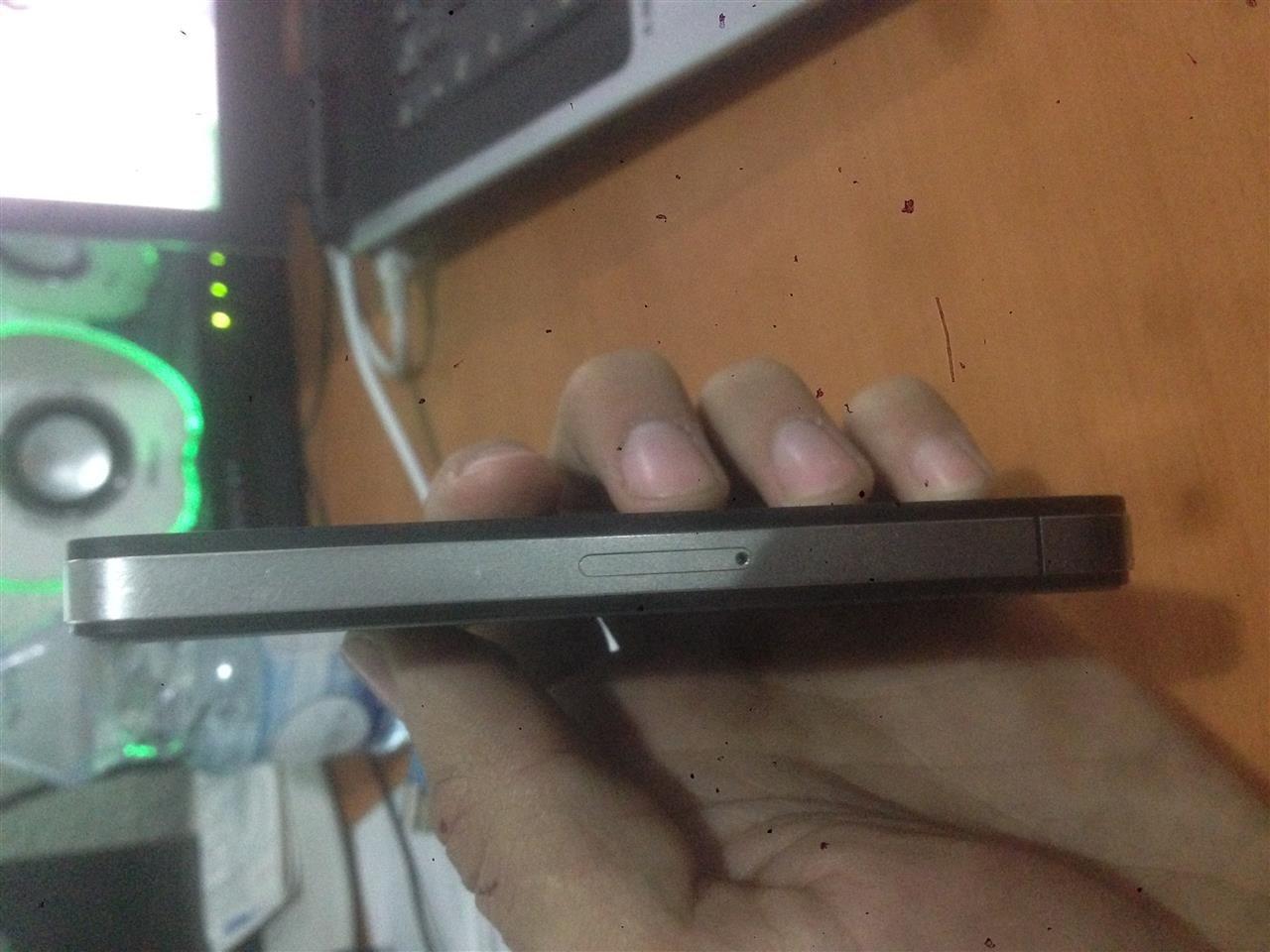 iPhone-4