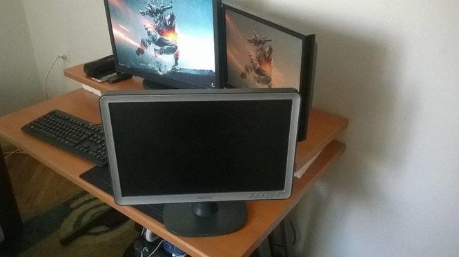 Monitor Philips 19.1" widescreen LCD