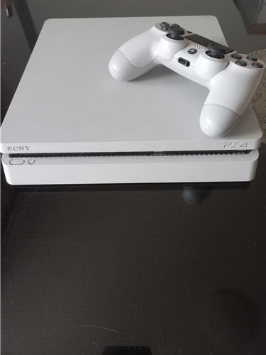 Ps4 slim