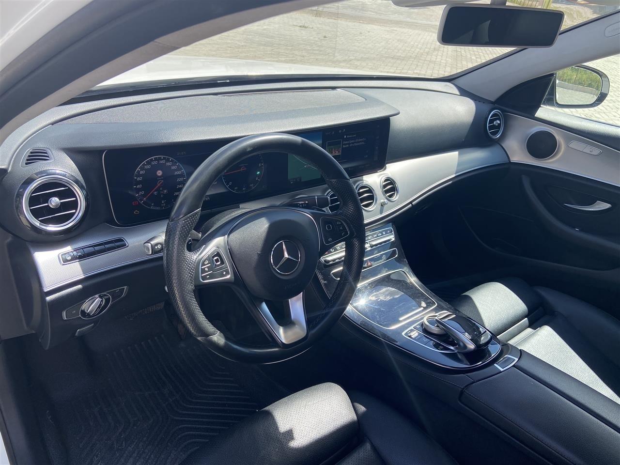 Shitet-E220