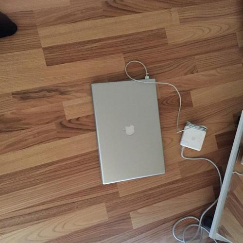 Macbook