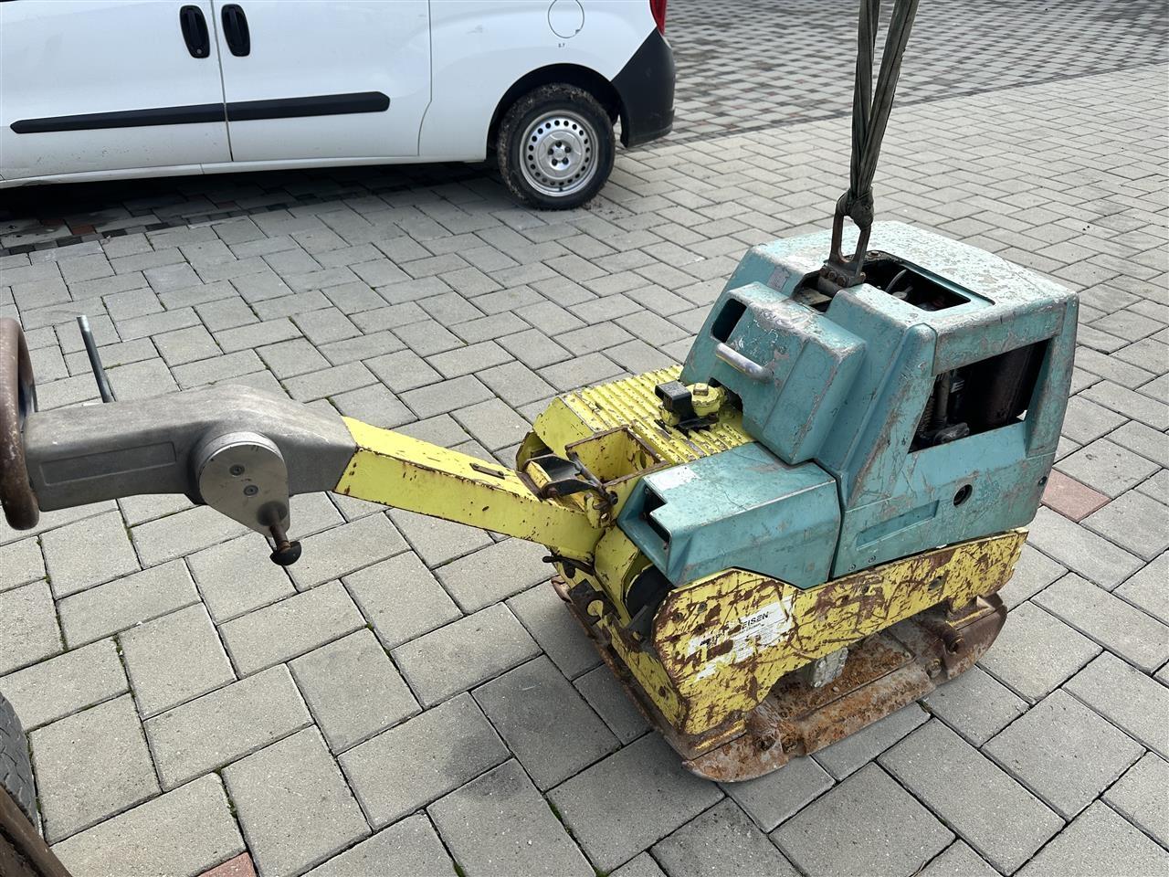 Ammann--------