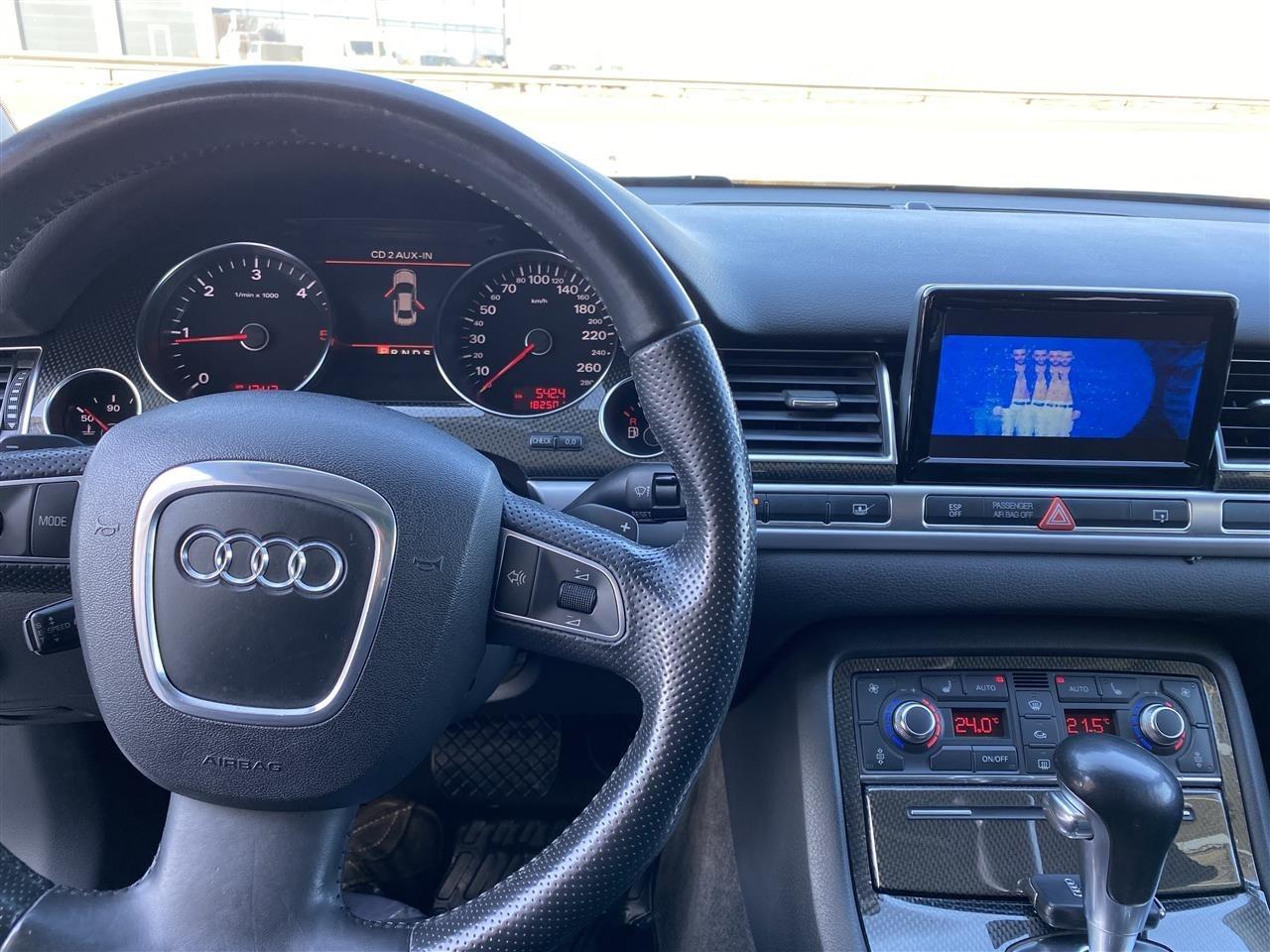 Audi--a8