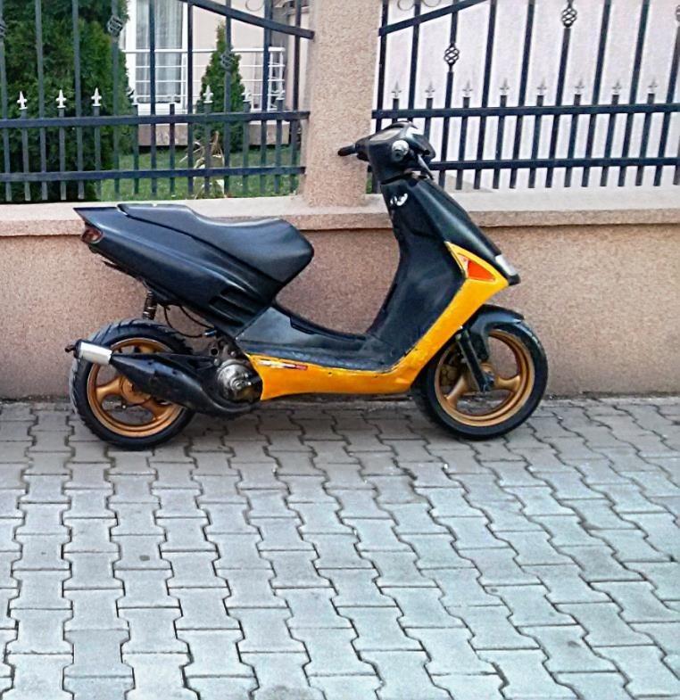 Aprilai-sr-50