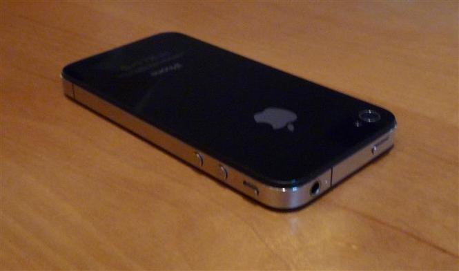 iPhone 4