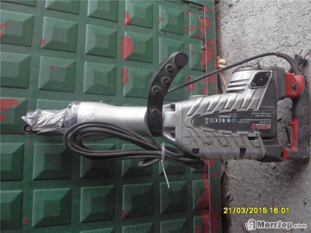 HILTI
