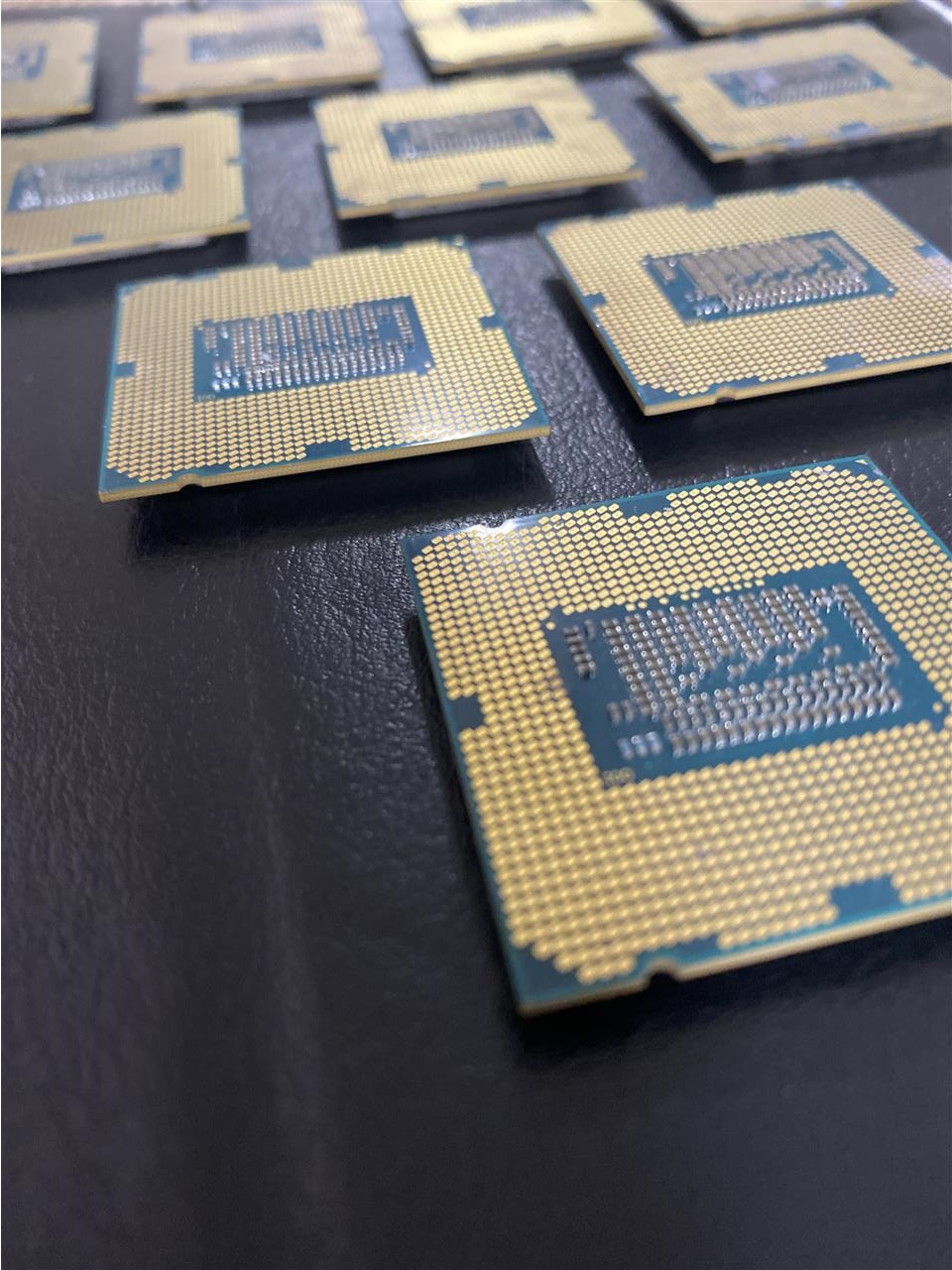 Procesora--CPU-