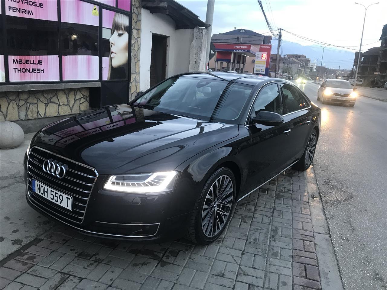 Audi-A8-Matrix