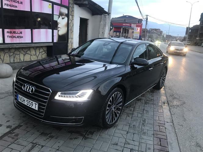 Audi A8 Matrix