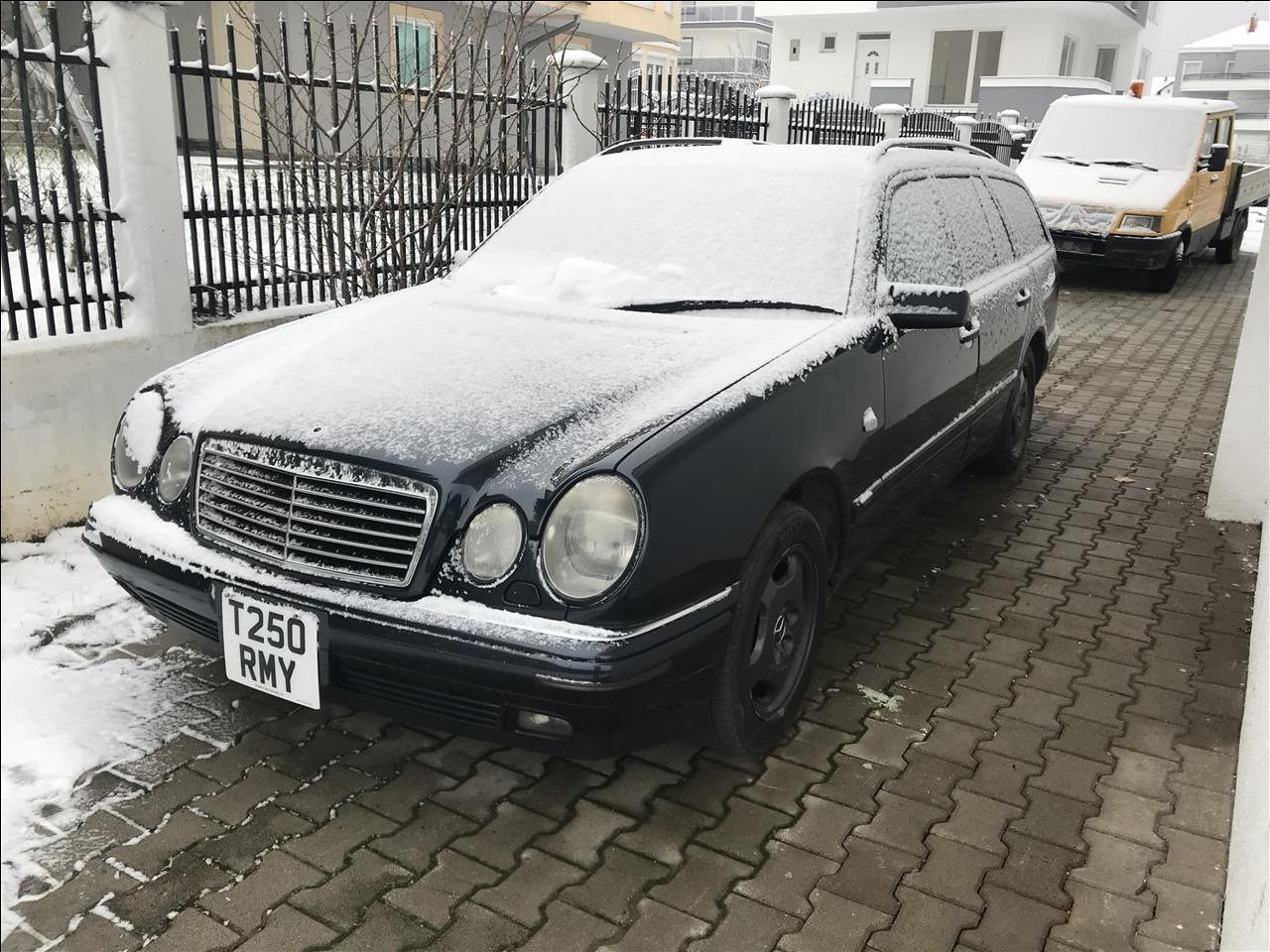 pjese-per-mercedes-E-class-
