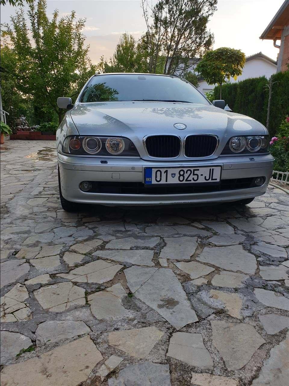 BMW-220