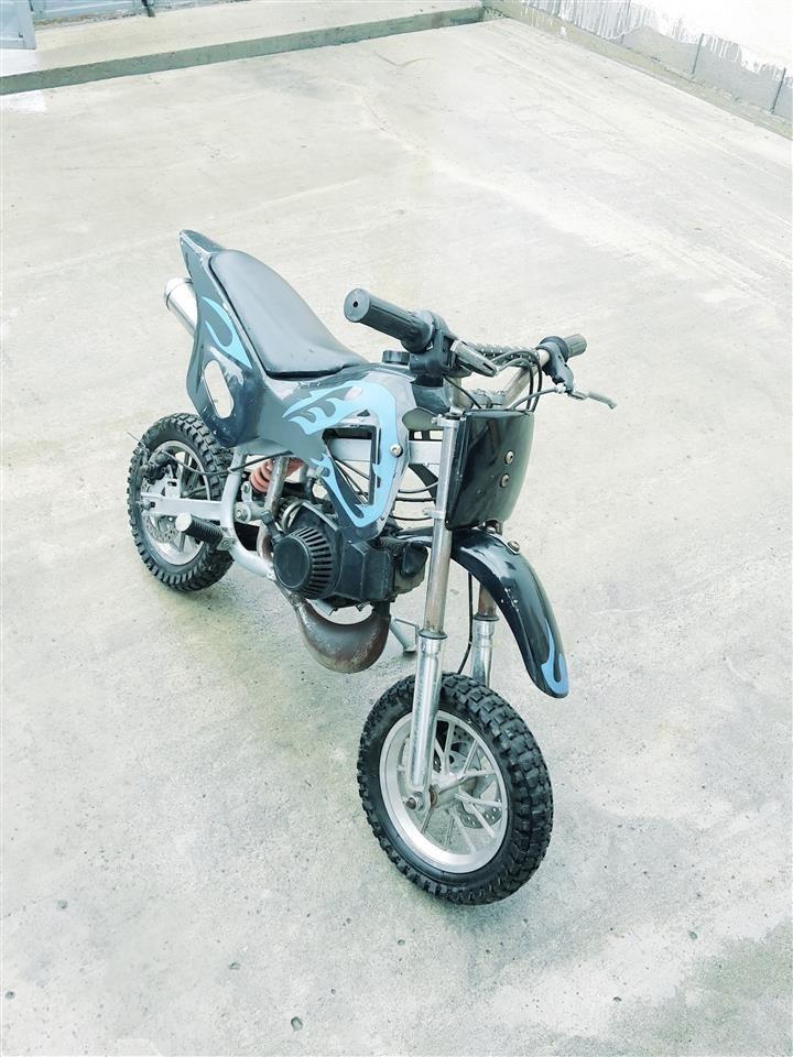 Mini-cross