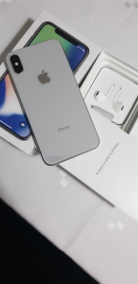 iPhone-X-white