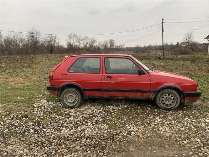 Golf 2 