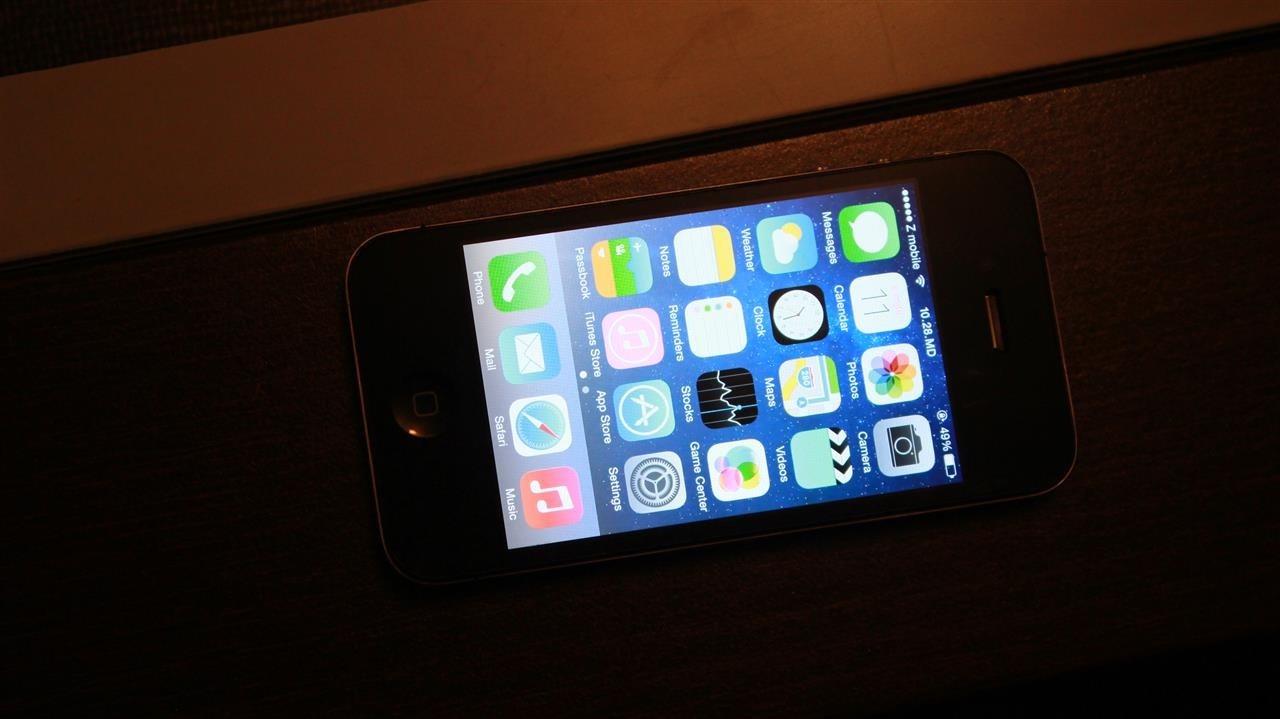 iPhone-4