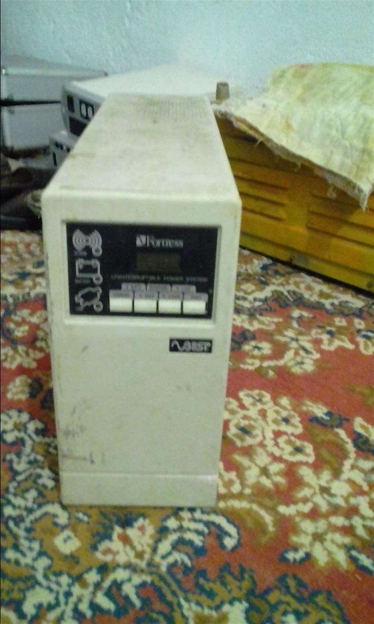 UPS