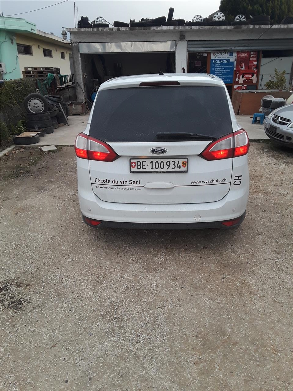FORD-C-MAX